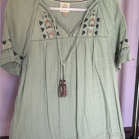 Knox Rose Tops - Knox Rose Light Green Embroidered Blouse